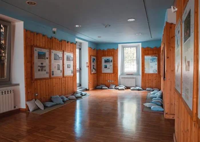Casa Del Parco Adamello Hostal Cevo